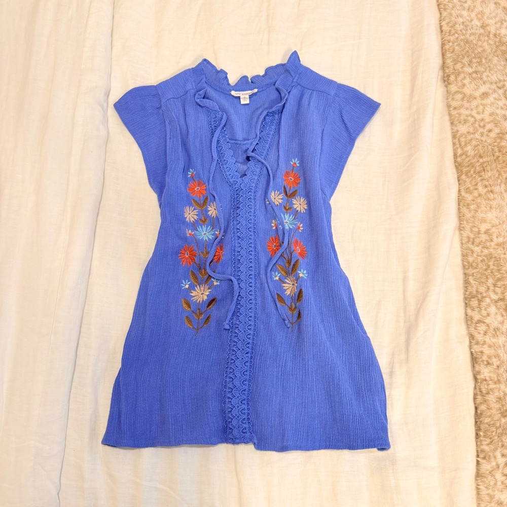 Blu Pepper Boho Floral Embroidered Lace Trim Blouse Periwinkle Blue Large